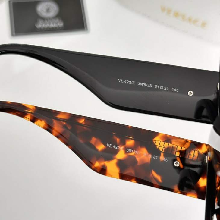 Picture of Versace Sunglasses _SKUfw79399120fw